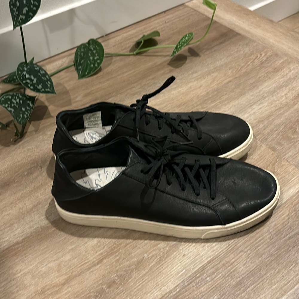 Olukai Men’s Black Leather Sneakers, Size 12